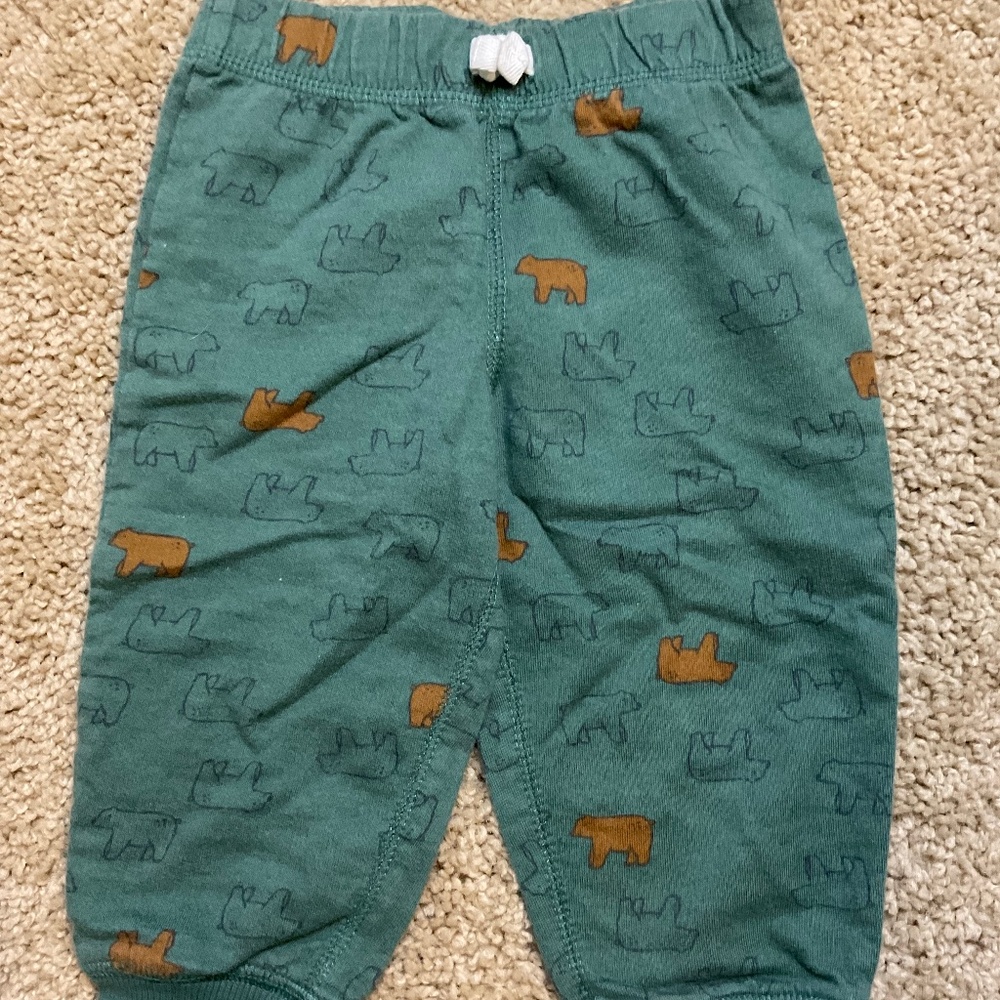 Carter’s Pants Set